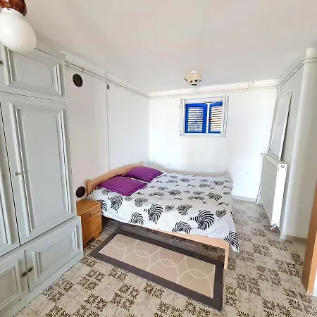 Levant Daire *